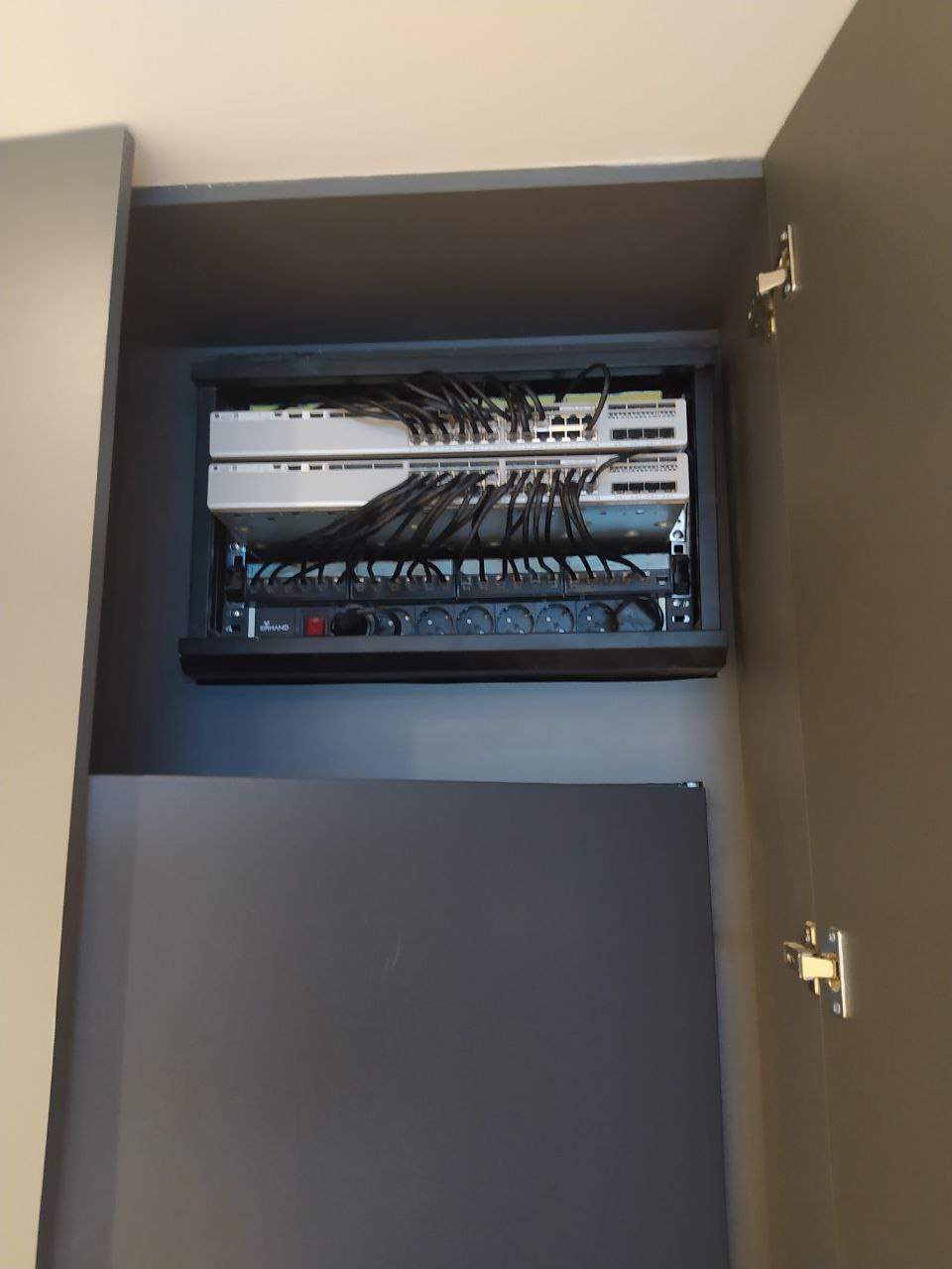 photo_2025-11-30_11-02-36